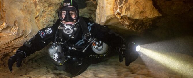 Cave Diving in Marchepied, France